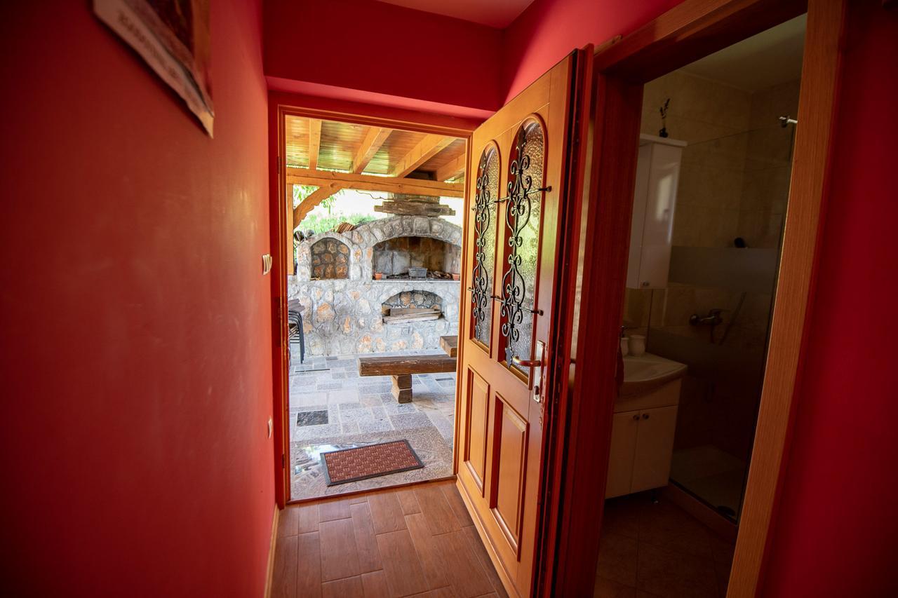 Vineyard Cottage Pod Piramido Dobrnic Exteriör bild